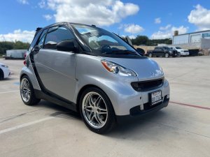 Car for Sale - smart fortwo 451 - Convertible - 2008 - less than 5,000 miles!